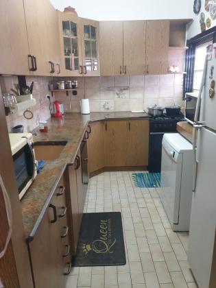 יחזקאל דנין 3 (מרכז)