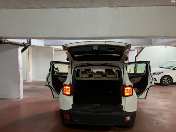 ג'יפ / Jeep רנגייד (2018)