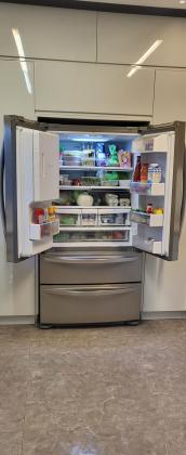 מקרר LG מקפיא תחתון 2 מגירות