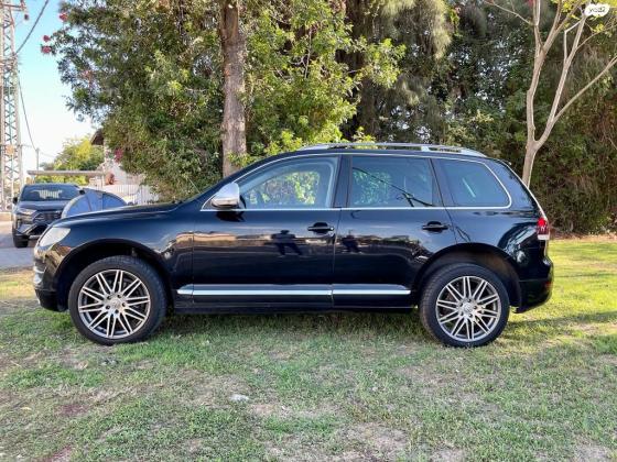 פולקסווגן טוארג (2010)