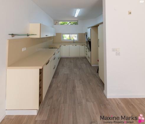 מנחם סבידור (רמת פולג)