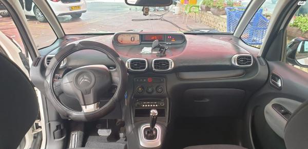 סיטרואן C3 פיקאסו (2013)