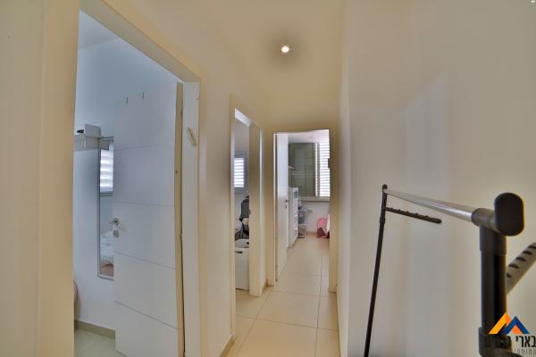 הרב לנדרס (רמת עמידר)