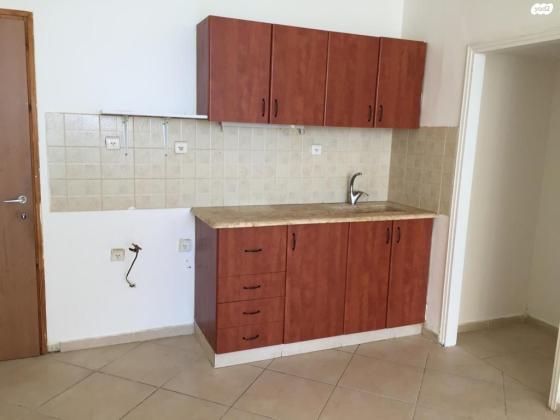 גד מכנס 25 (מרכז העיר)