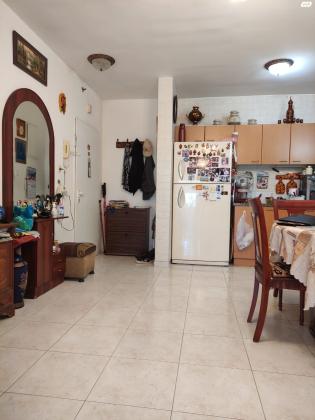 יהודה הלוי 48 (שכונה ד)