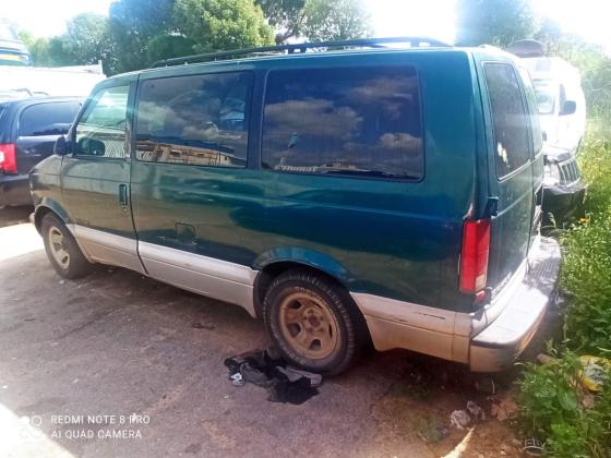 ג'י.אם.סי / GMC ספארי (1997)