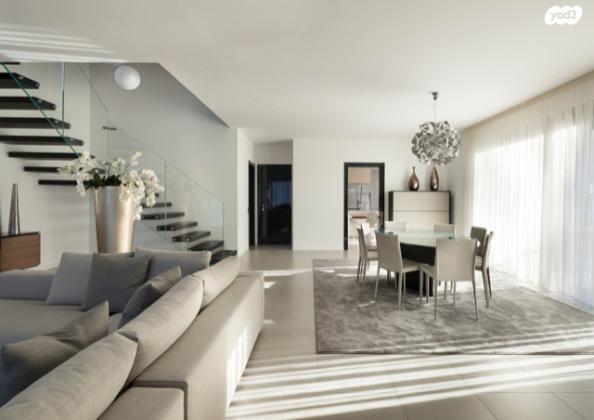 צל הגבעה 19 (יד לבנים)