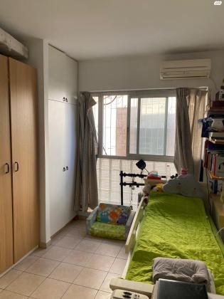 יעקב פיכמן 6 (רסקו(גבעת הורדים))