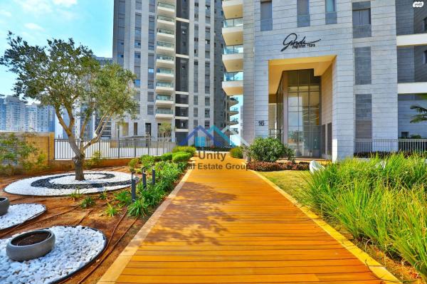 אריק לביא (עיר ימים)