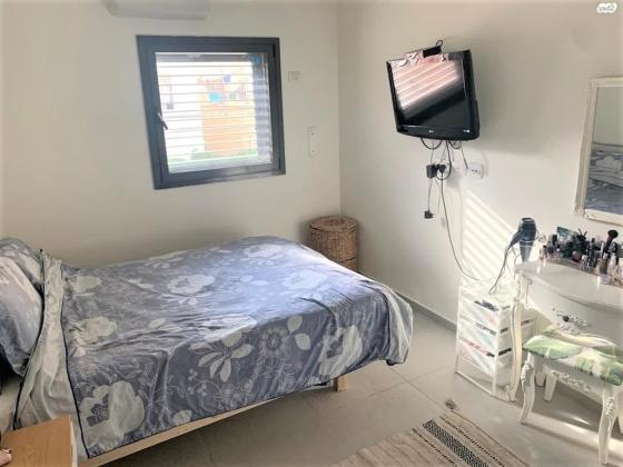 חזנוביץ' 10 (נוה שאנן)