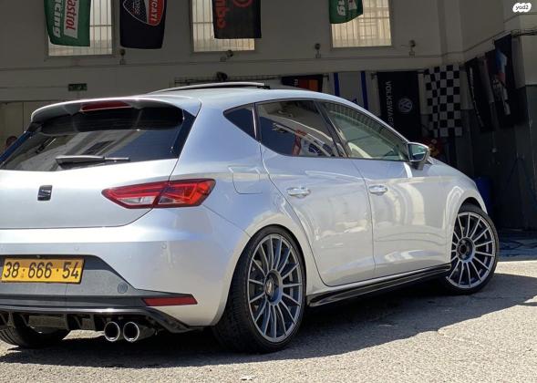 סיאט לאון (2015)