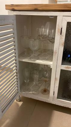 שידת וינטג' מהממת ! לסלון