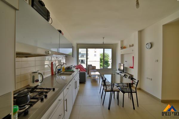 הרב לנדרס (רמת עמידר)