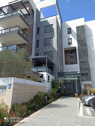 יעקב דורי 10 (הרצליה הירוקה)