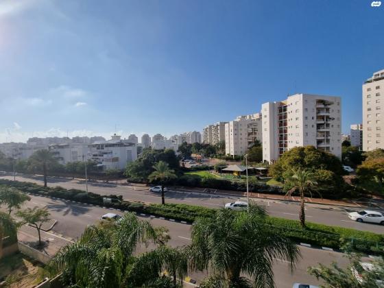 היצהר (קרית ראשון;קריית כרמים)