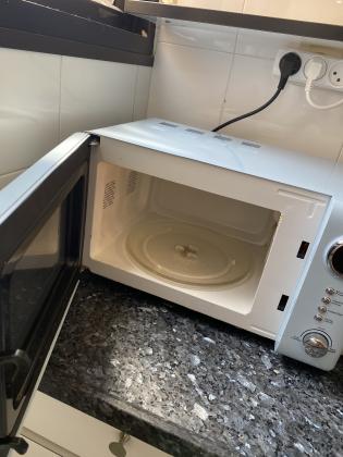 מיקרוגל דיגיטלי של חברת ?Gala"