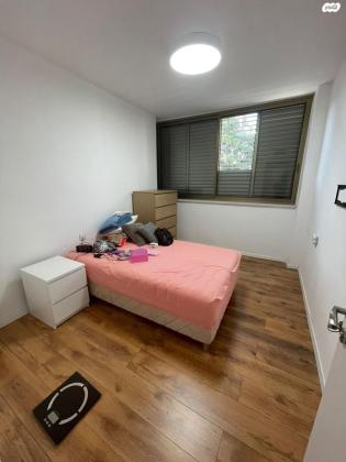 קרן היסוד 21 (אברמוביץ')