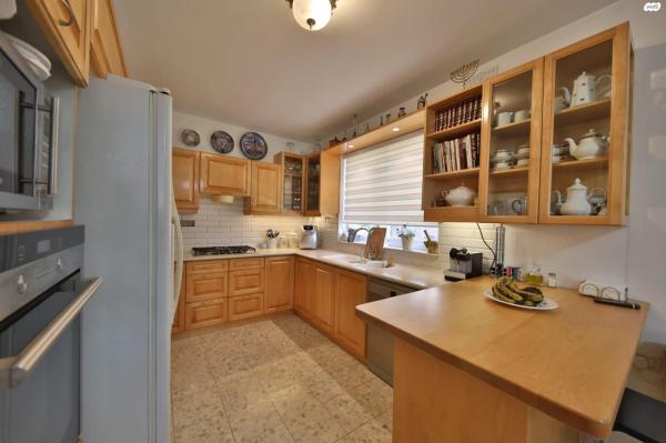 גרושקביץ' 10 (מוצקין הותיקה)