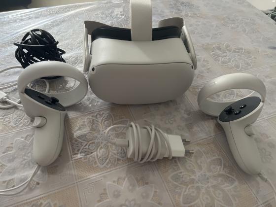 משקפי מציאות מדומה, חברת oculus quest 2