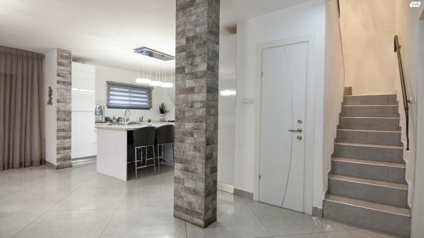 רחבת מבצע ארז 13 (שכונה ו)