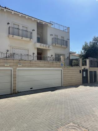 שושנה דמארי 2 (הרצליה ב')