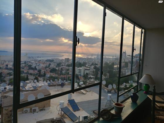 עבאס 32 (עבאס)