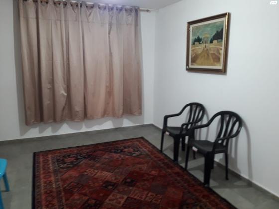 ככר ההסתדרות 10 (גבעת נשר)