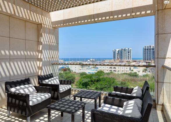 חניון מרינה (המרינה)