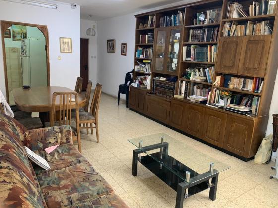 הרב יצחק חי טייב (הר נוף)