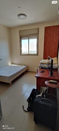 אביה השופט (שכונה ד)