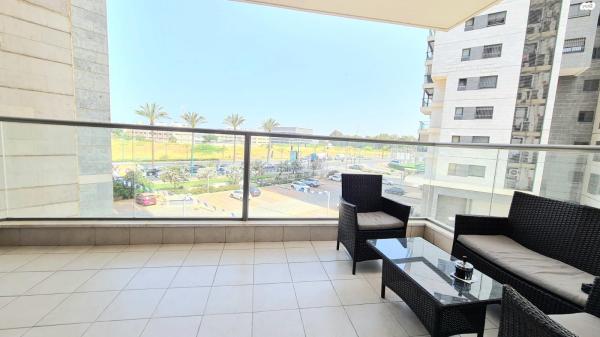 מבצע דקל 15 (נווה גן)