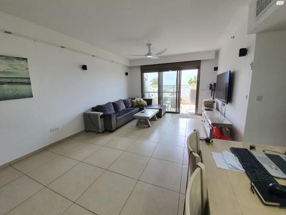 פנחס מאירי 37 (נווה גן)