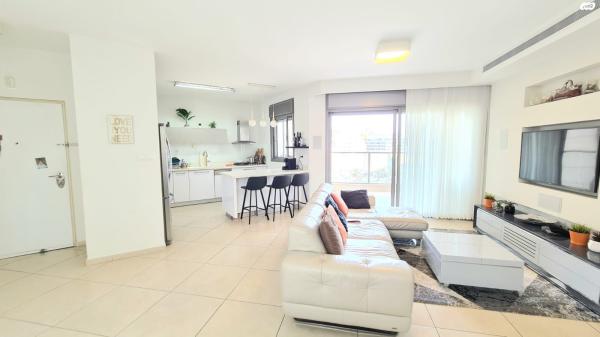 מבצע דקל 15 (נווה גן)