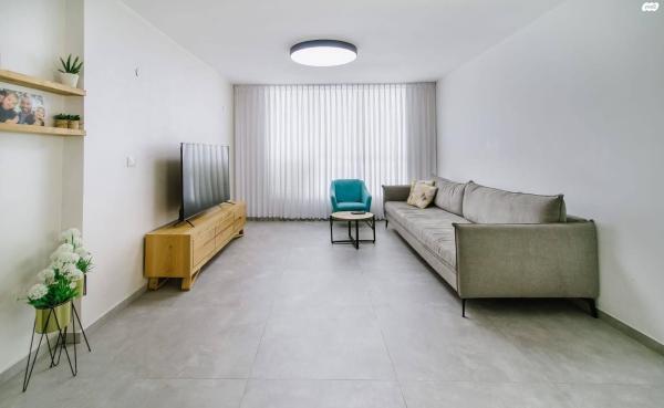 ישראלוב (מחנה יהודה)