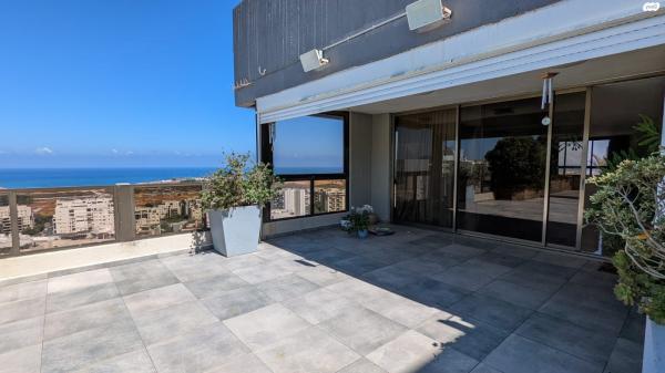 אבשלום חביב (רמת אביב ג)