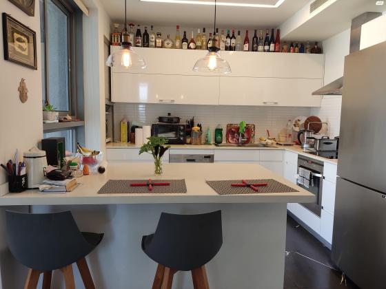 הרי הגלעד (הבורסה)