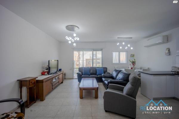 ד"ר גרשון ציפר 12 (קרית חיים מזרחית)