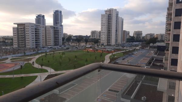 דרך השלום 19