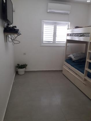 החלוצים 12 (עמידר;ניצנה)