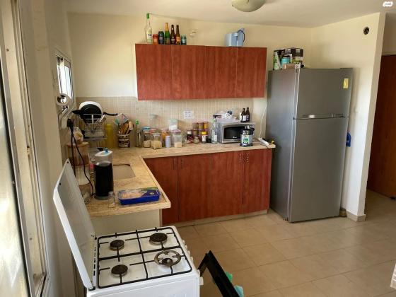 אברהם אבינו 16 (שכונה ד)