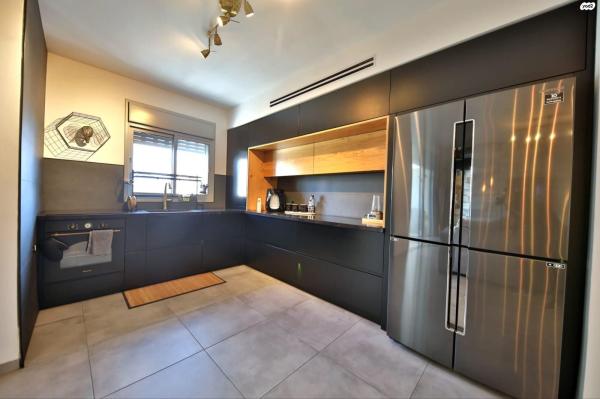 עוזי חיטמן 19 (משכנות אומנים (כורדני))