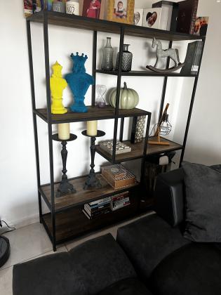 ספריה מהממת של ביתילי איכותית