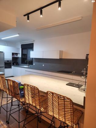 חיים הרצוג 7 (פסגות אפק)