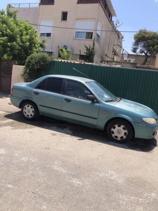 מאזדה 323 לאנטיס (2002)