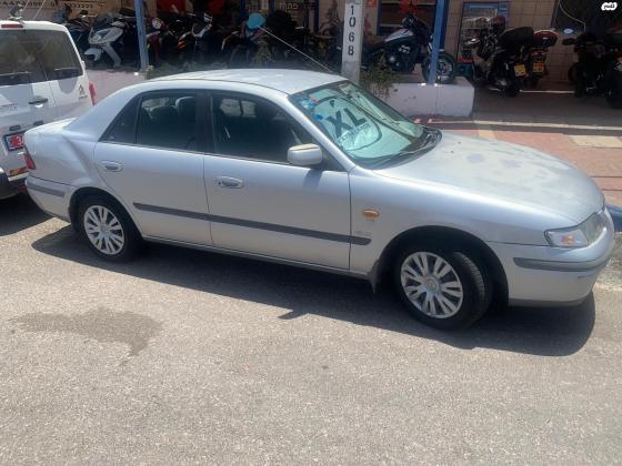 מאזדה 626 (1999)