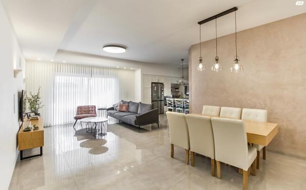 פרישמן 18 (אברמסקי)