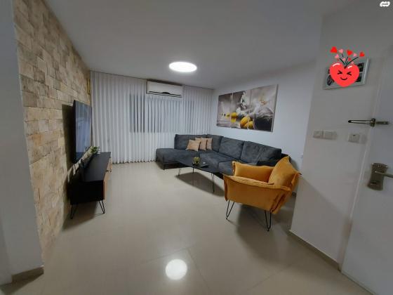 שלמה אבן גבירול 32