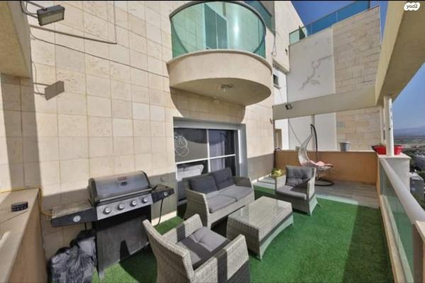 מרטין בובר 7 (צור שלום)