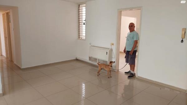 מעפילי אגוז 50 (נוה חן)