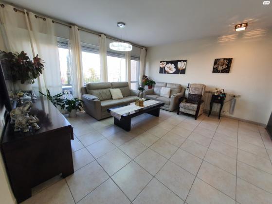 אליהו מרידור (פסגת זאב מזרח)